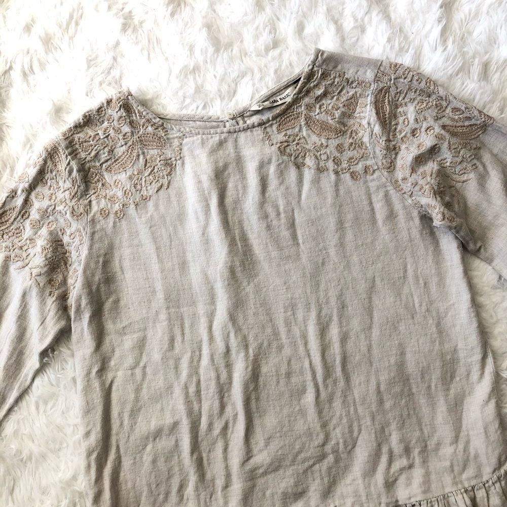 ZARA BASIC EMBROIDERED BEIGE TOP/ RUFFLED HEM sz M - Picture 3 of 10